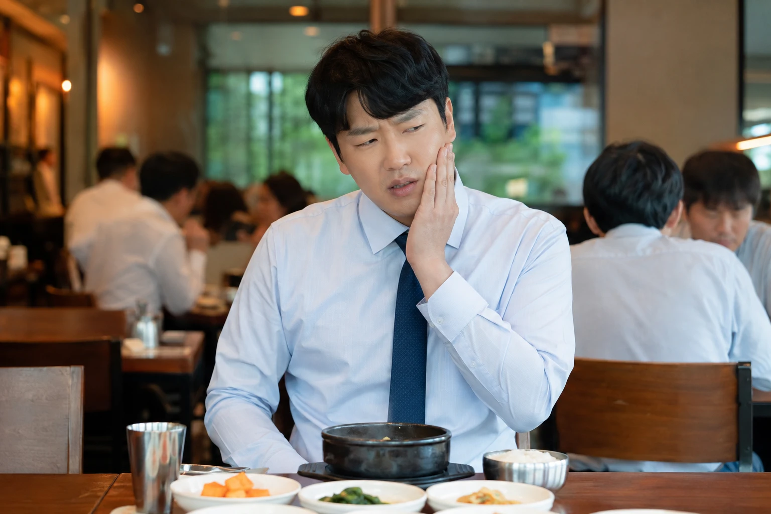 씹을때 어금니 잇몸 통증